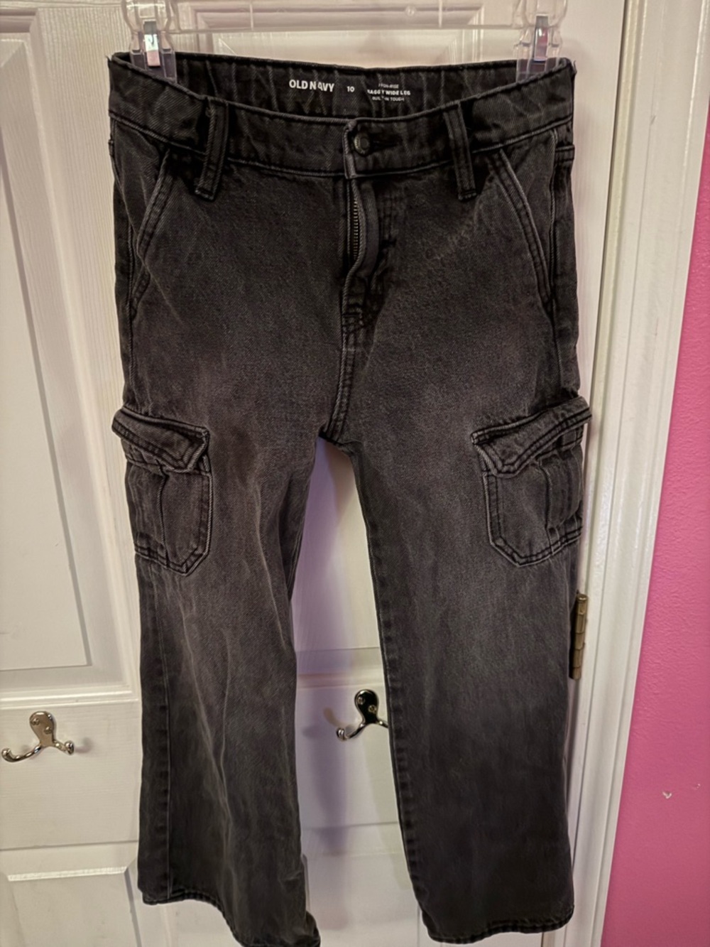 Old Navy Black Washed Cargo Jeans - Kids